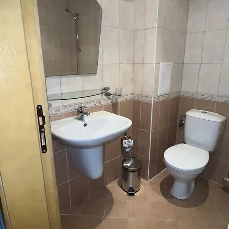 Alpine Nest: 6km To Slopes